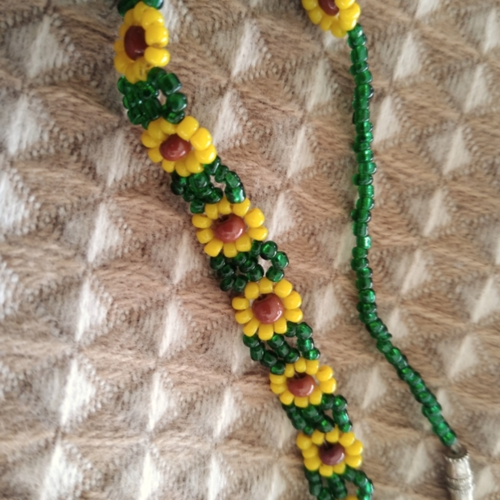 ๐ธ Flower Choker - Picture 2 of 5